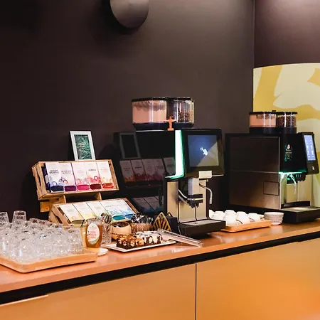 里奥卡维也纳波斯托1号酒店