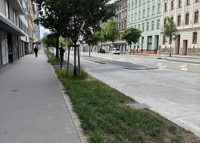 Rioca Posto 1 Apartahotel Viena